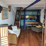 La Bruna Sul Mare *