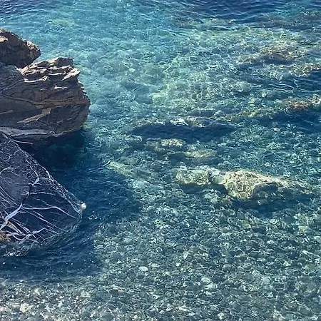 La Bruna Sul Mare جنوة