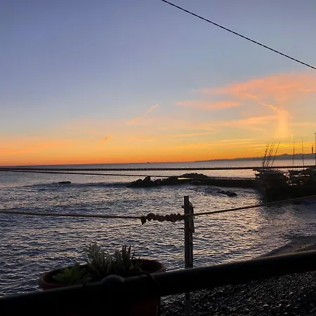 La Bruna Sul Mare