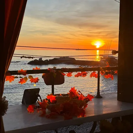 La Bruna Sul Mare Genua